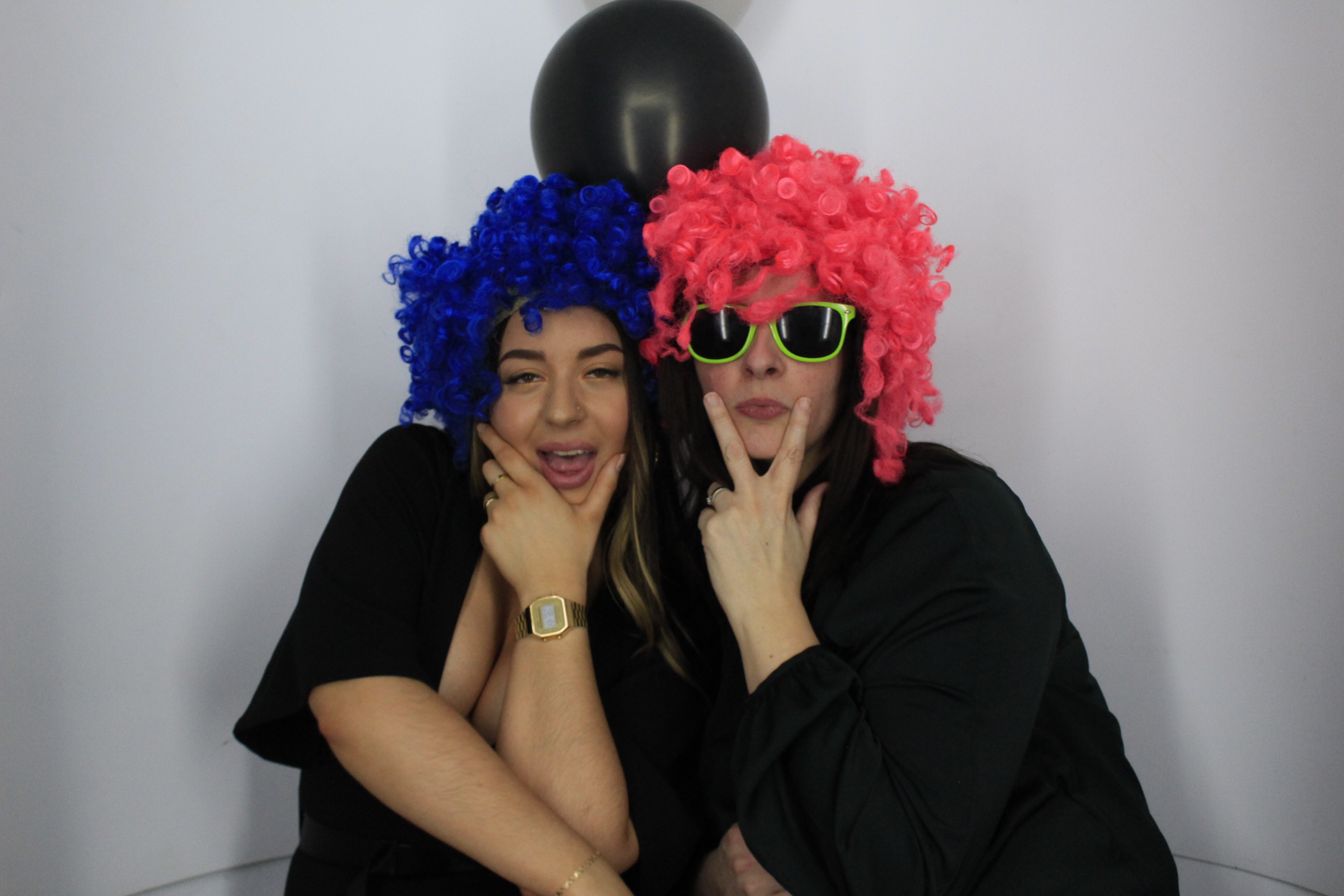 Darren and sarah’s 40th birthday celebration | View more photos from the event at gallery.myphotoboothexperience.co.uk/u/MyPhotoBoothExperienceLtd/Darren-and-sarah’s-40th-birthday-celebration